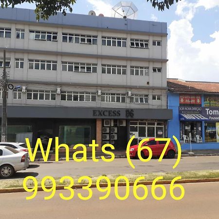 Portaria E Circulacao De Hospedes So Ate 23 Horas - Reabre As 5 Horas - Compartilhado Tompell Hostel Ponta Porã Eksteriør billede